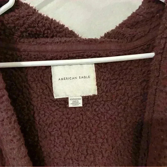 American Eagle Oversized Teddy Sherpa Maroon Burgundy Jacket - Picture 4 of 6
